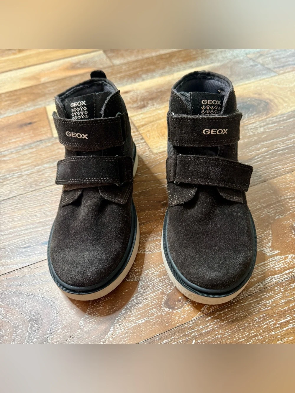 Geox Kids Brown Velcro High-Top Sneakers Shoe Boots Size 35 EU / 3.5 Y US